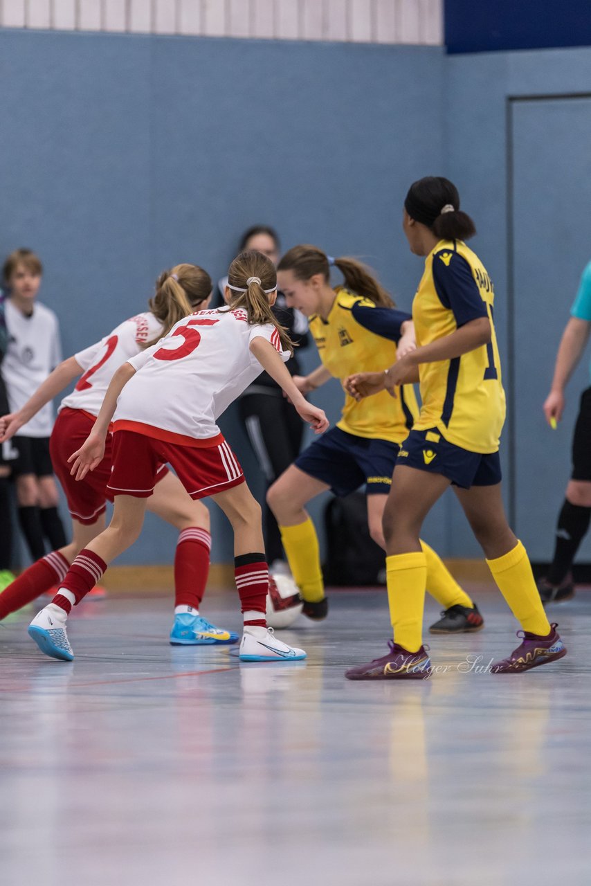 Bild 57 - wCJ Norddeutsches Futsalturnier Auswahlmannschaften